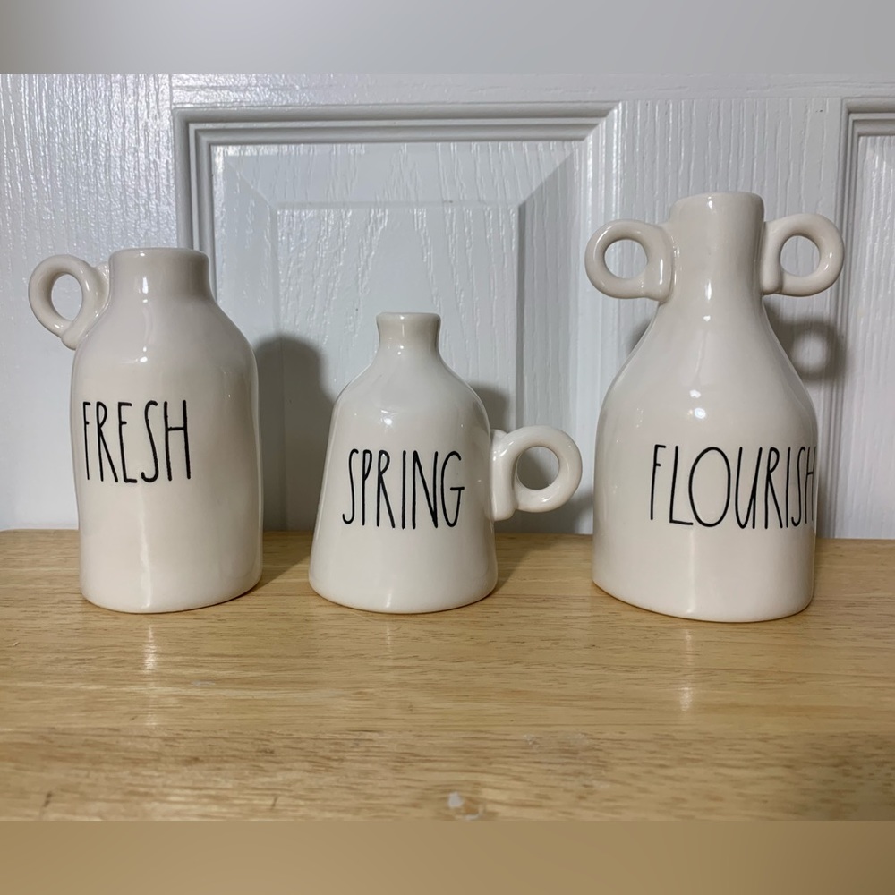 🇺🇸 Rae Dunn MINI VASE TRIO